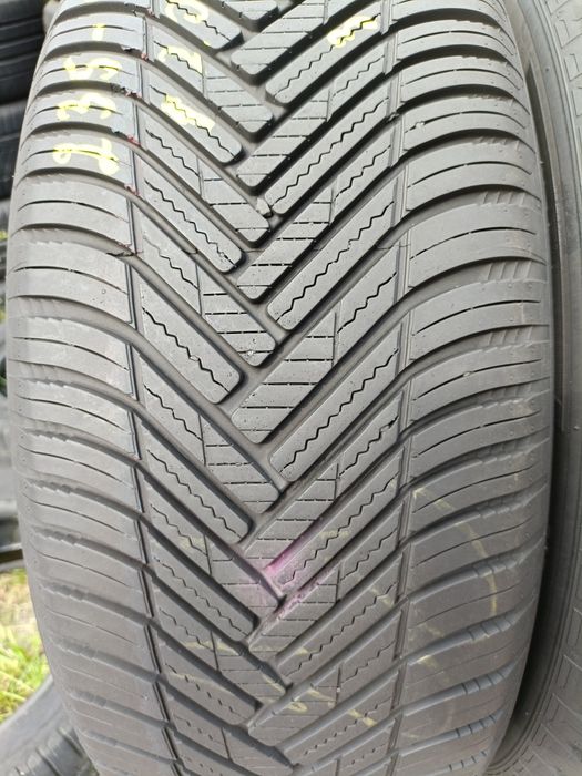 235/55R18 Hankook Kinergy 4s2X z końca 2020r 7mm