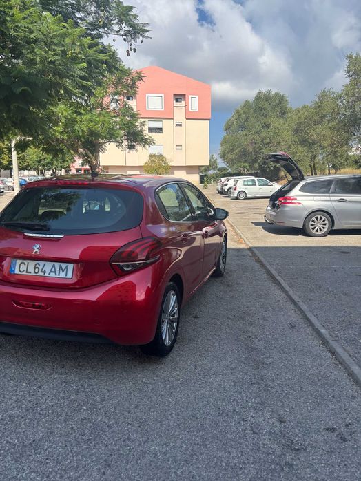 Peugeot 208 Impecavel
