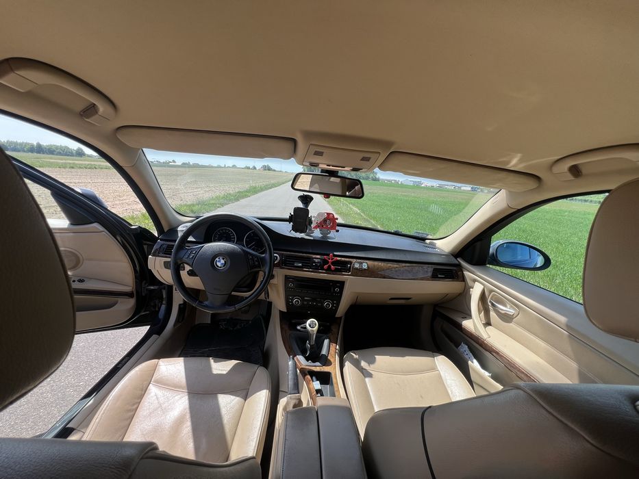 BMW  E90 320d m47 163km