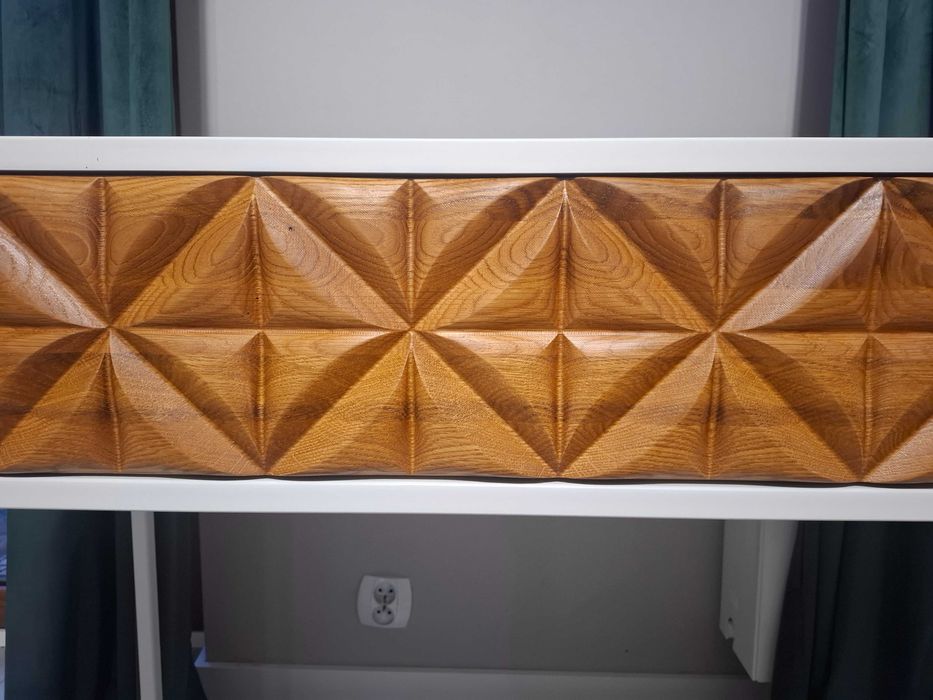 Toaletka damska z frontem 3D