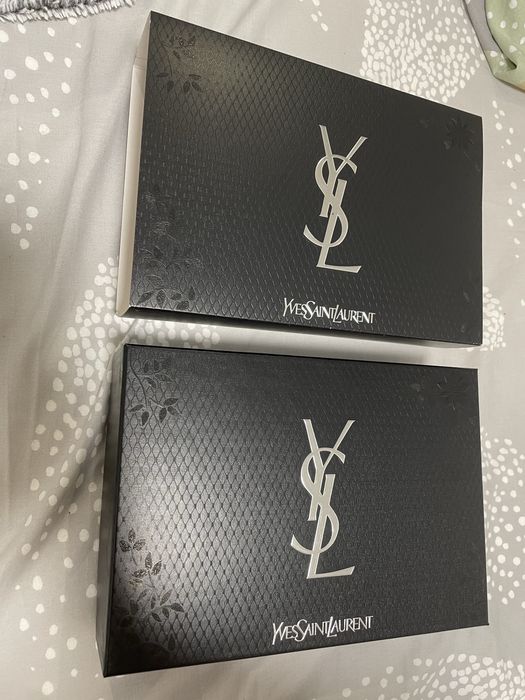 Коробка від YSL оригінал