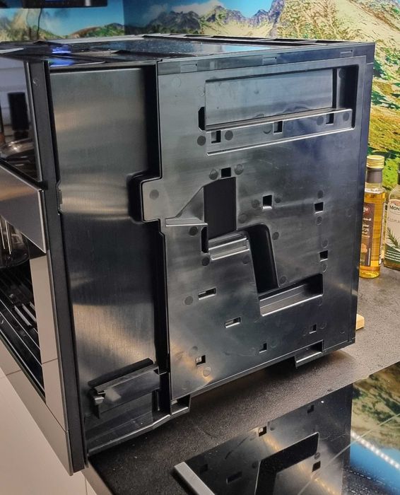 Kawiarka, ekspres do kawy Miele CVA 7845 czarny, przyłącze wody