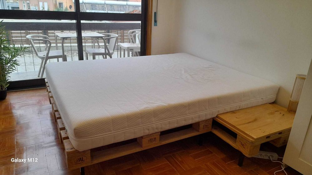 Colchão de casal 160x200 cm IKEA novo