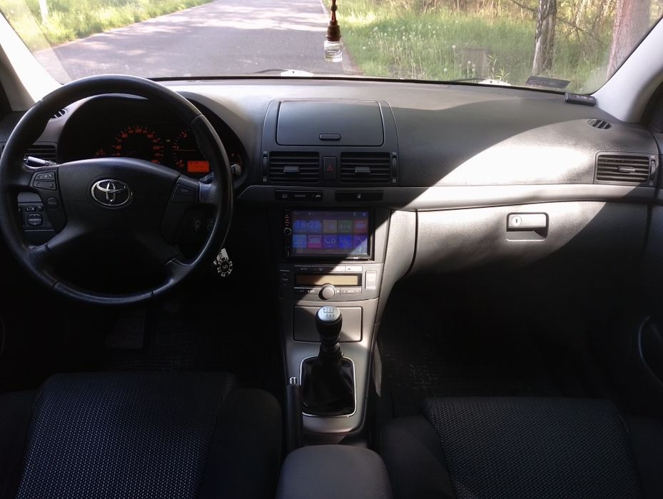 Toyota Avensis/2.2 diesel D-4D/2008rok