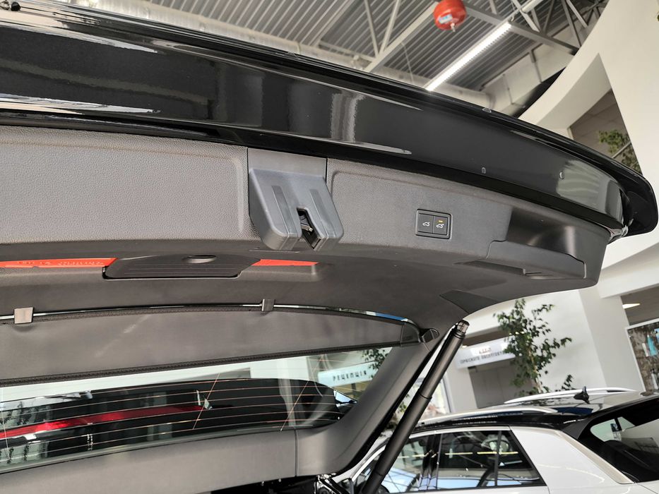 Touareg III електро кришка доводчик крышка багажник электро привод