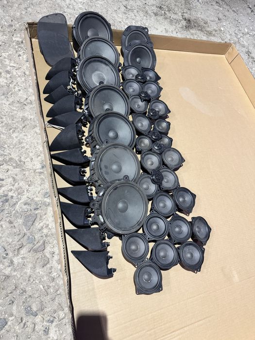 Саббуфер усилитель Tesla Model 3/Y динамики