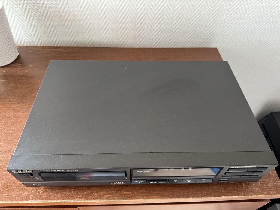 Odtwarzacz Technics SL-P177A