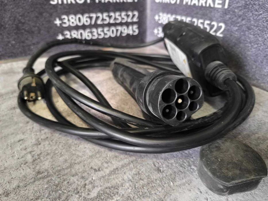 Зарядний пристрій для електромобіля 220В 8А GAC Toyota, GB/T