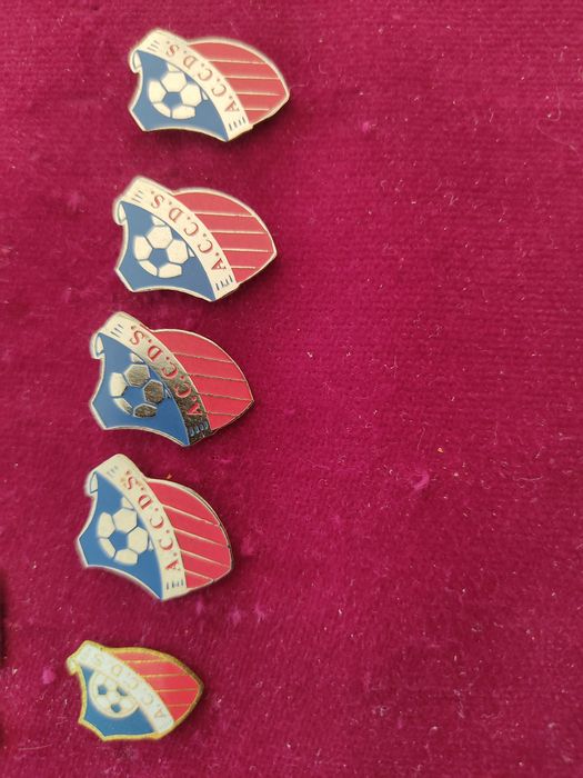Pin / emblema  2 X ACCD Souselo Cinfães