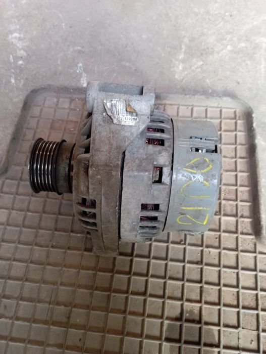 Генератор на ВАЗ 21.10 1.5 б.2008г.