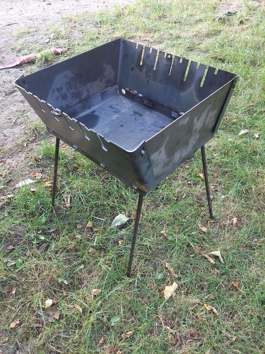 Grill / Mangal składany walizka, sampura, kratki(siatka)