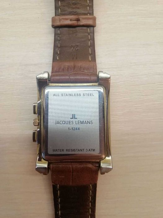 Чоловічий годинник Jacques Lemans 1-1244