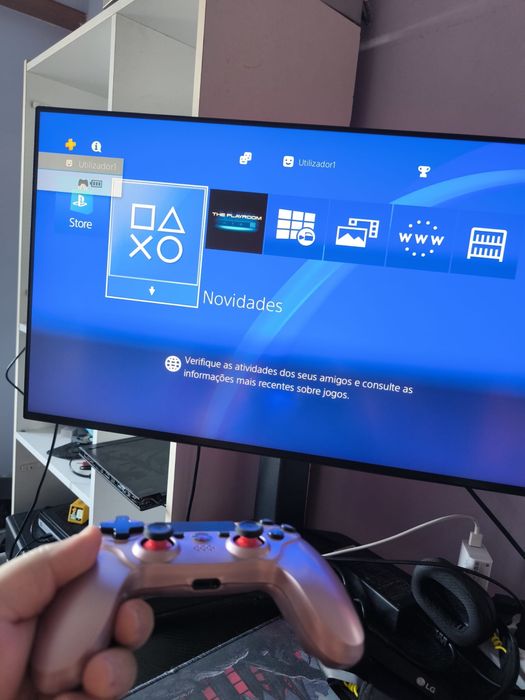 Ps4 com comando 1