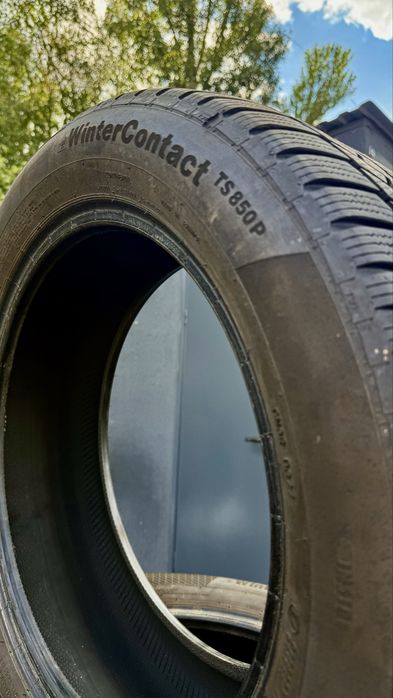 Шини зимові 215/55 r17 Continental