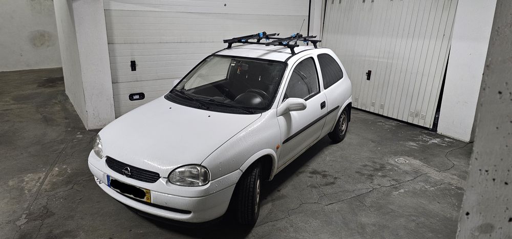 Opel corsa 1.7D Comercial Izuzo