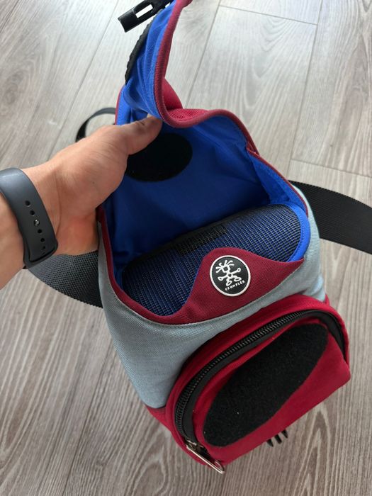 Trekkingowa Pojemna Praktyczna Wygodna Torba na ramię Nerka Crumpler
