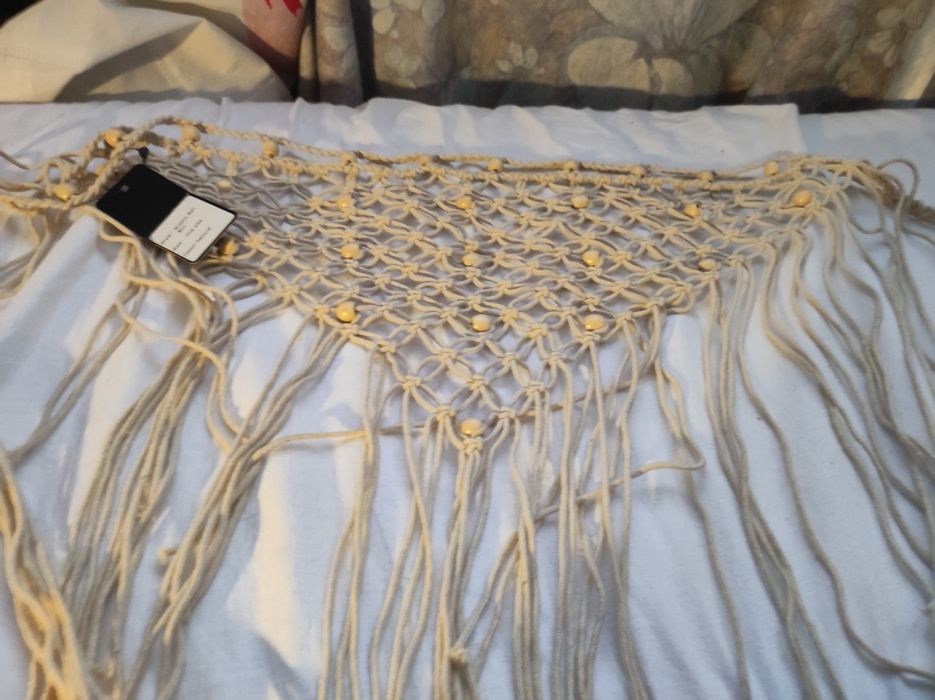 Sprzedam chustę plecioną Vila