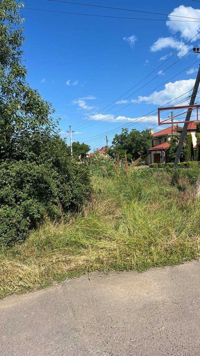 Продам участок  6 соток ,угловой в Червоном хуторе