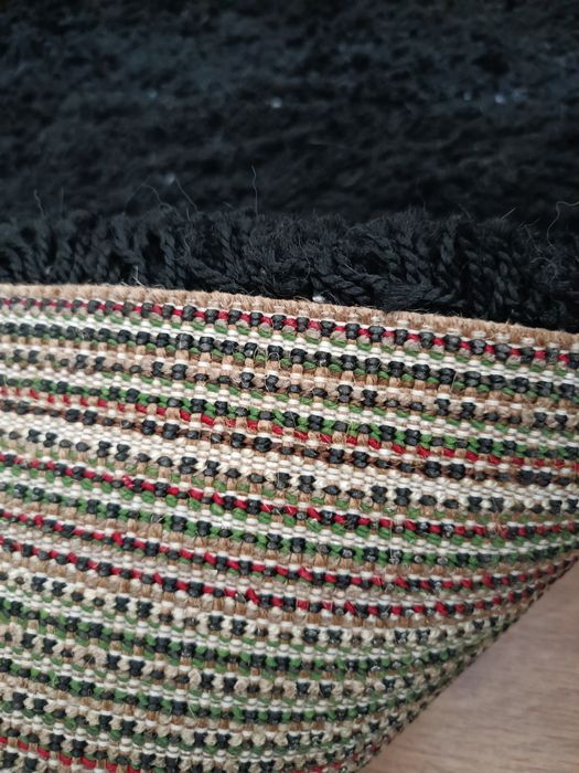 Tapete de pêlo comprido preto IKEA HAMPEN