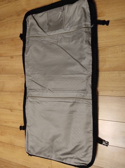 Портленд , сумка для костюма чи плаття.