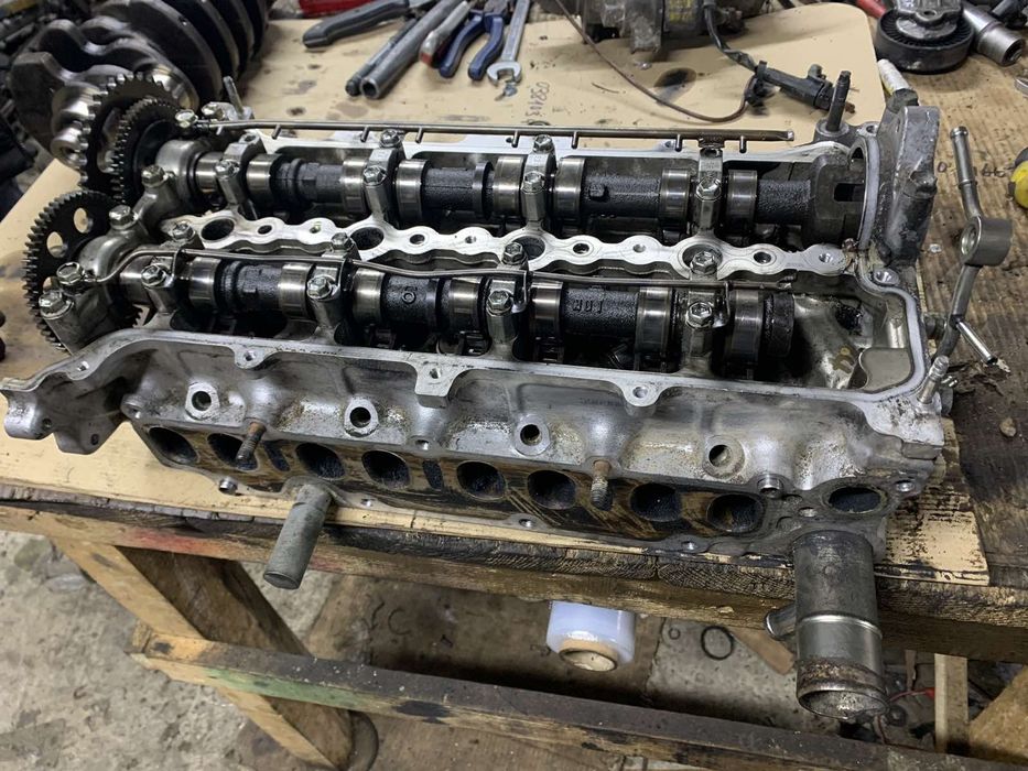 Гбц головка 2.2 D-Cat Toyota Avensis Rav 4 Lexus is220