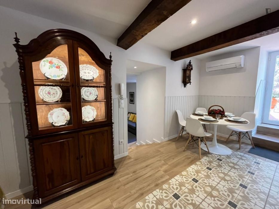 Apartamento com 2 quartos - localizado em Guimaraes