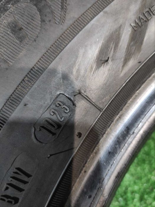 Шини GoodYear UltraGripCargo 205/75R16C Пара Зимові Б/у Склад Оригінал