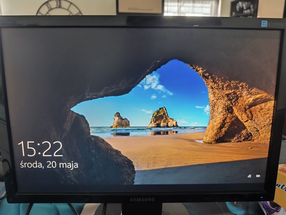 Monitor LCD SyncMaster 2243LNX