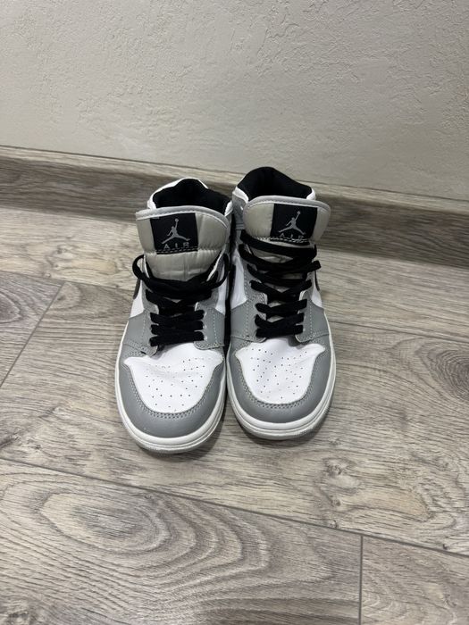 Продам кросівки Jordan.