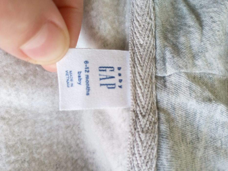 Нова кофточка Gap 68-74