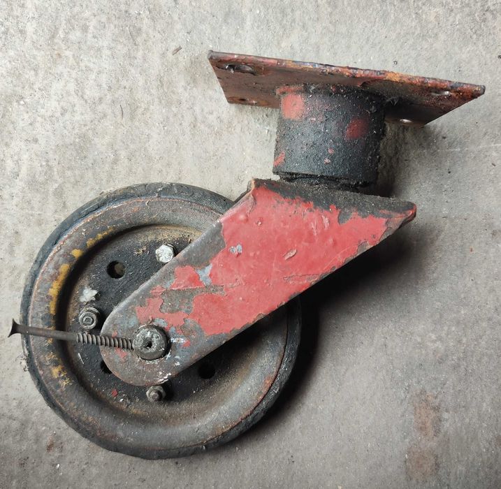 Колесо опорное поворотное  тачки тележки