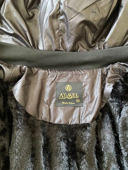 Куртка стильна на зиму 66 розміру