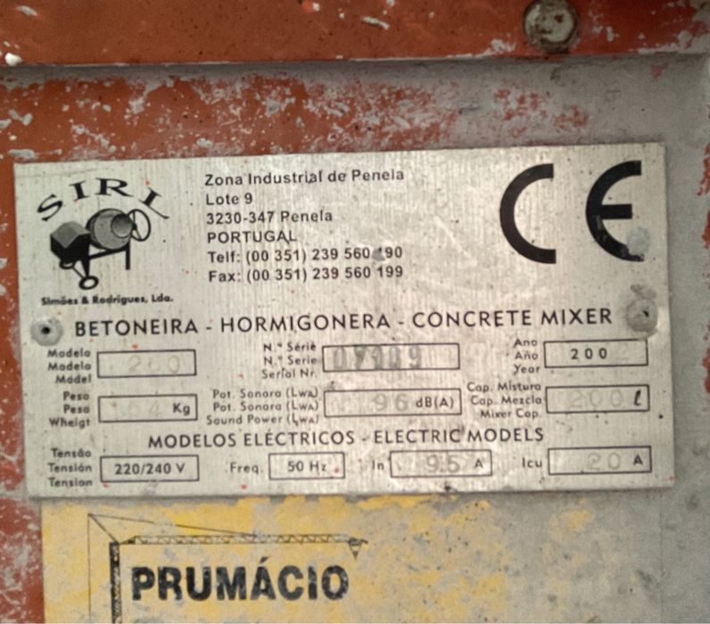 Betoneira Trifásica usada - 200 l - tambor reforçado