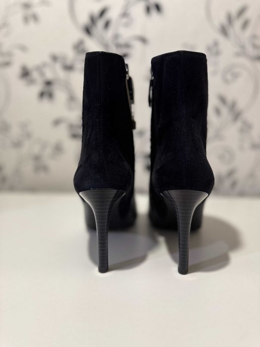 Чобітки  жіночі Geox, 36р