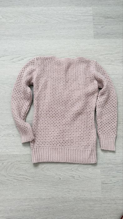 Жіночий теплий светр