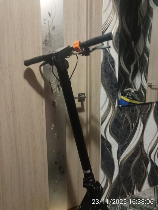 Електросамокат Proove Model X-City Pro Max