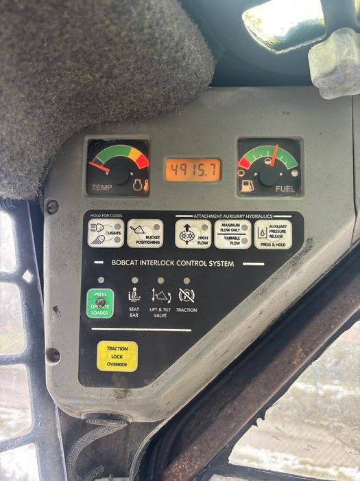 Бобкат S300 продам