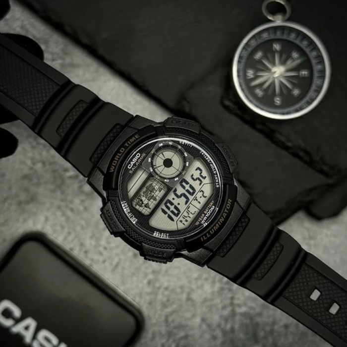 Чоловічий годинник Casio AE-1000W-1A Original | Світовий час | 100 м водозахист