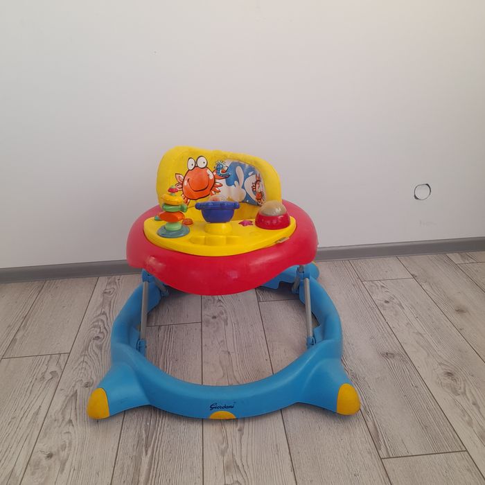 Ходунці для дитини