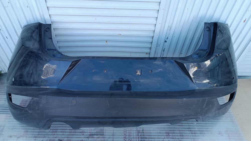Vendo parachoque de trás Mazda CX 3 ano 2015