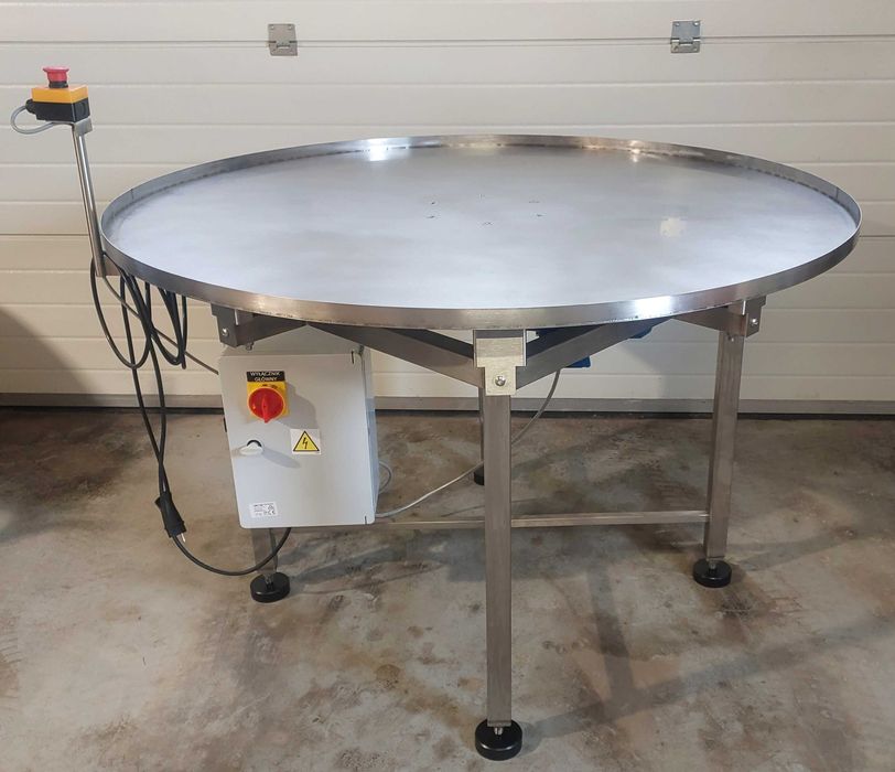 Stół odbiorczy, buforowy, obrotowy