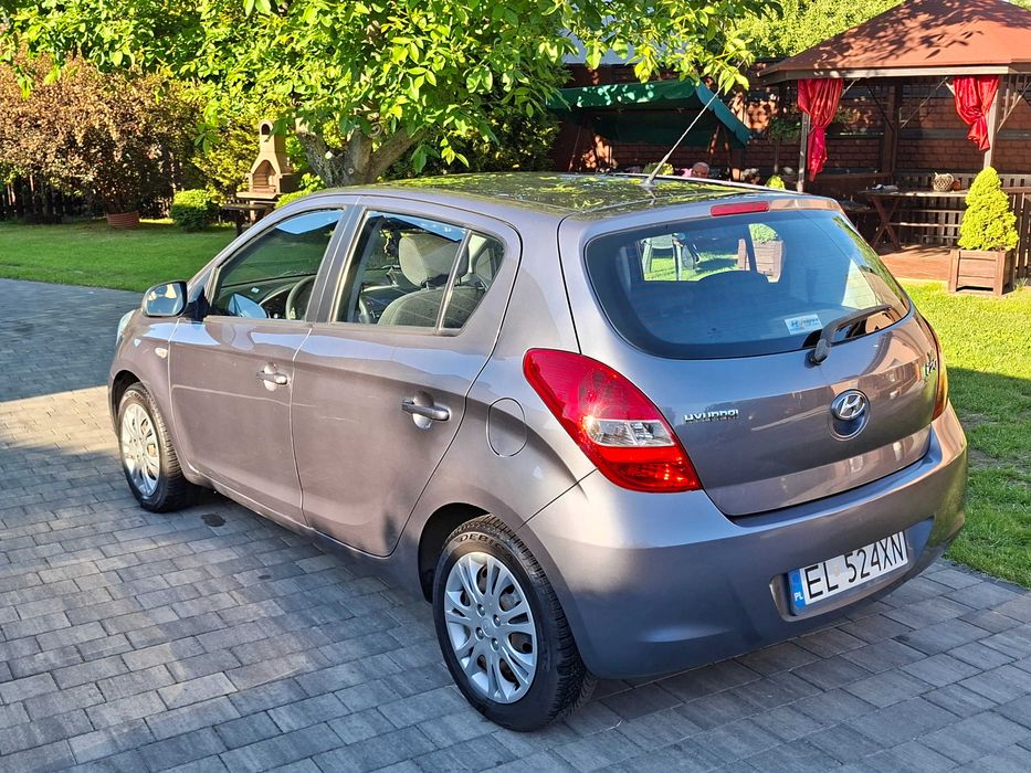 HYUNDAI I 20, 2009 r