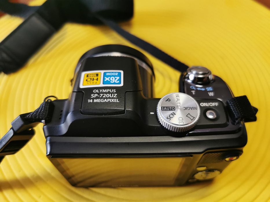 Máquina fotográfica olympus SPl-720 UZ