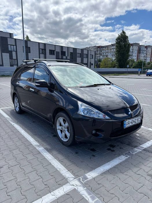 Mitsubishi grandis