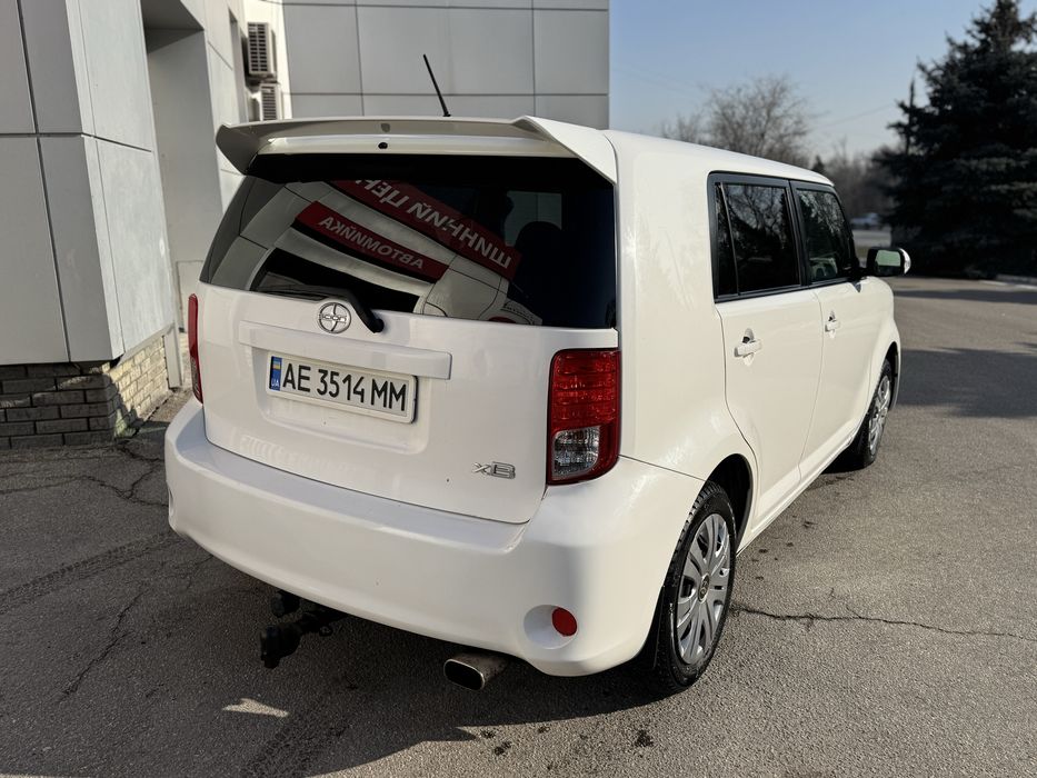 Продам тойоту скион