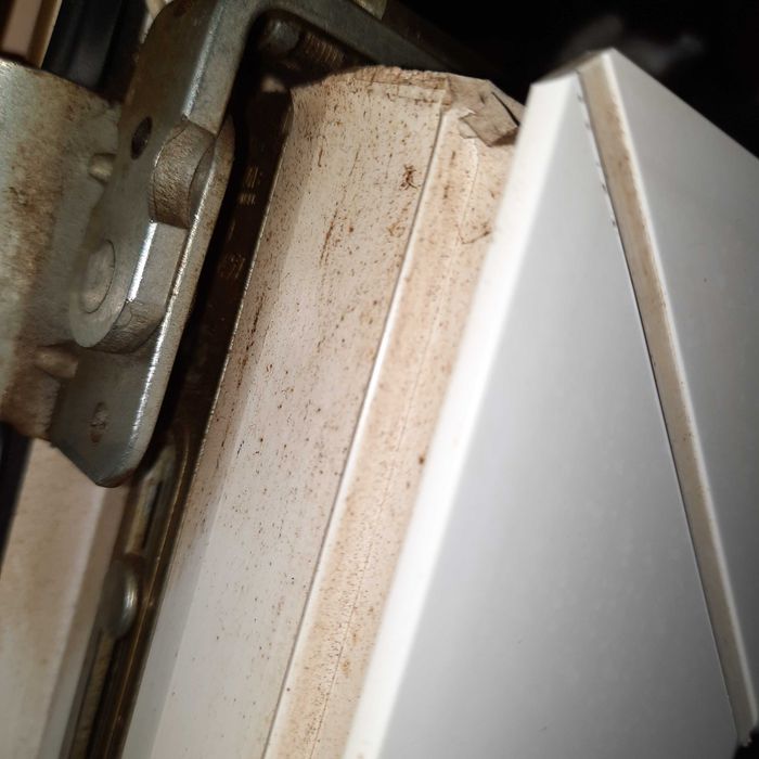 Naprawa zamków drzwiowych ,wkładek .Naprawa drzwi ,okien - SOLIDNIE