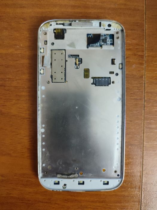 Продам телефон Ergo на запчасти