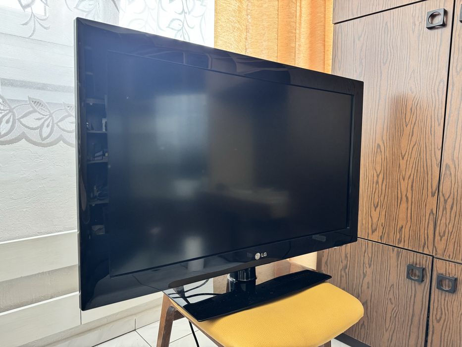 Telewizor LG 32’ z pilotem