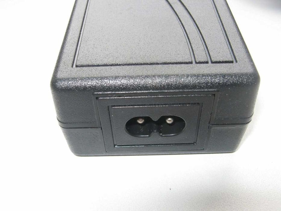 Импульсный Блок Питания/Адаптер лежачего типа 24В 4А 96Вт/24V 4А 96W