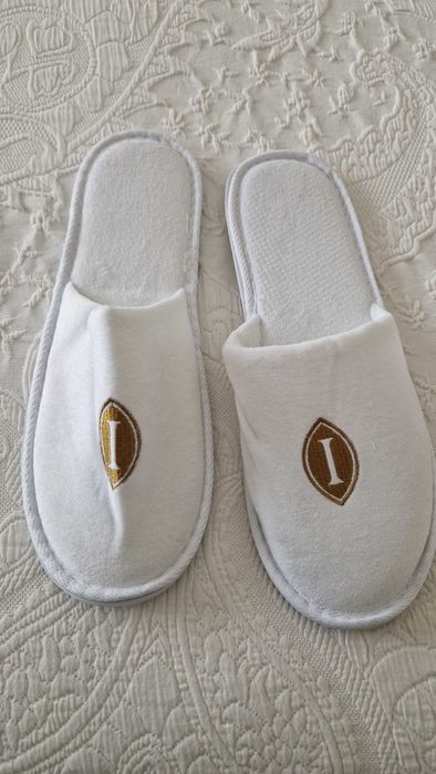 Chinelos de Hotel - Intercontinental - brancos, tamanho único, novos